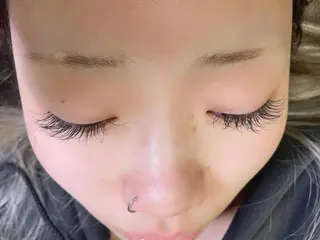 マツエク・マツパ インヘアー/マツエク /下伊福店/﨑山瑠依のマツエク・マツパデザイン