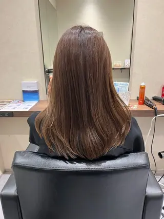 セミロング GIEN Smart Salon by milbon 西宮ガーデンズ　プラス所属・吉原 星稀のヘアスタイル