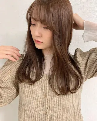 ロング 大塚 綾乃のヘアスタイル