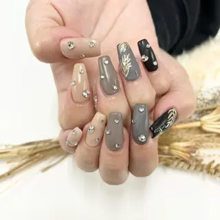 ネイル Basic町田本店 Suzunaのネイルデザイン