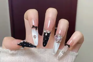 ネイル 清水 亞美のネイルデザイン