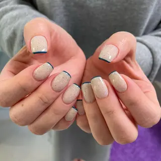 ネイル Ami 🦥のネイルデザイン