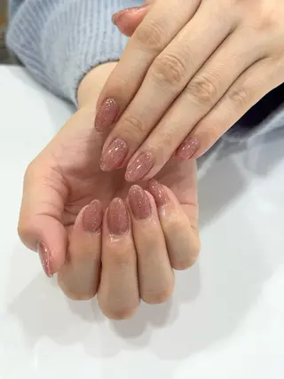 ネイル 深井 聖羅のネイルデザイン