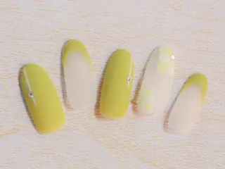 ネイル Protea ❁⃘*.ﾟ清家 美穂のネイルデザイン