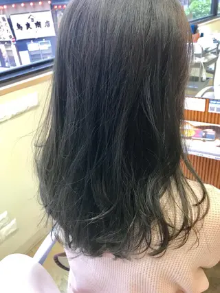 セミロング カラー 脇田 雄大のヘアスタイル