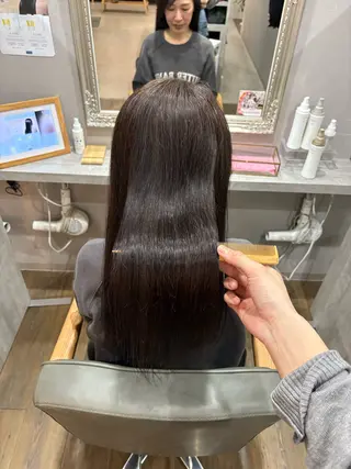 ロング カラー 阪口 萌のヘアスタイル