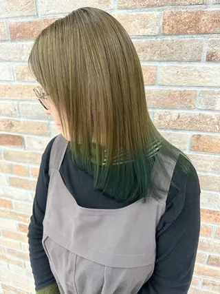 セミロング カラー 齋藤 らいのヘアスタイル