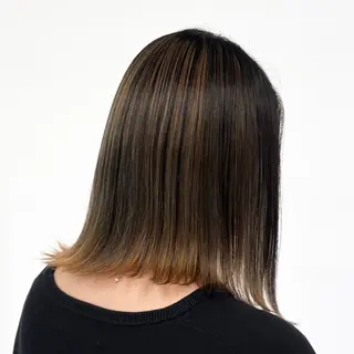 ミディアム カラー ボブ/艶カラー/ 暖色/Natsukiのヘアスタイル