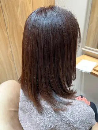 セミロング カラー 大河原 美優のヘアスタイル