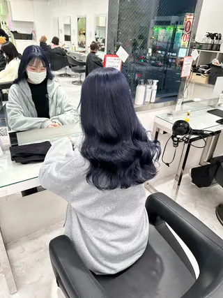 ロング カラー 🩷暖色カラー🩷 BONのヘアスタイル