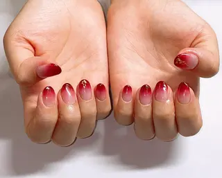 ネイル VIERU 🌈🎀💖のネイルデザイン