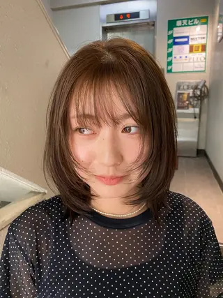 ミディアム カラー ナチュラルヘア🫧 ナナミのヘアスタイル