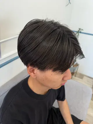 ショート メンズ 柴原 杏梨のヘアスタイル