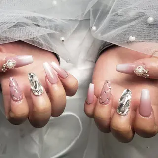 ネイル ビジュード ネイルのネイルデザイン