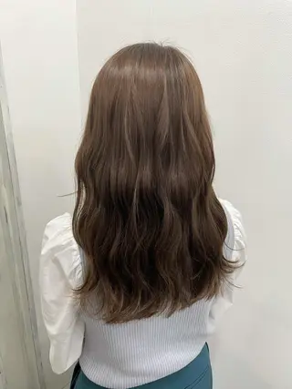 カラー Allure所属・伊藤 莉奈　韓国ヘアのヘアスタイル