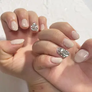 ネイル nail.gorin所属・吉村 優子のネイルデザイン