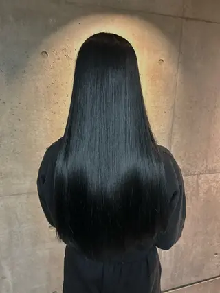 カラー 山崎 愛莉のヘアスタイル