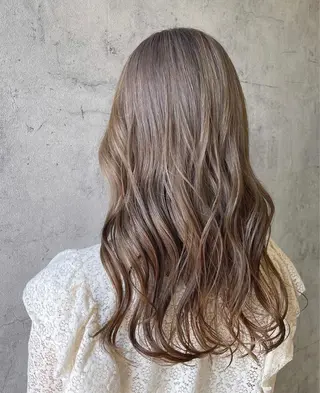 ロング カラー 唐澤 千尋のヘアスタイル