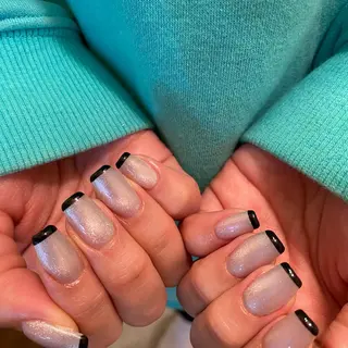 ネイル Amber21.所属・Nagahama Akariのネイルデザイン