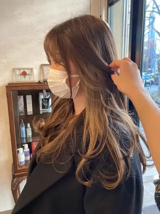 ロング カラー 馬場 百合恵のヘアスタイル