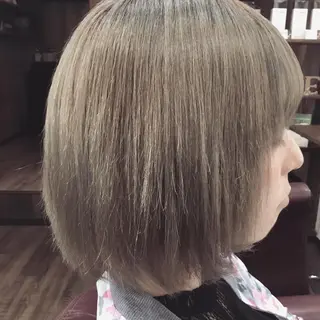 ミディアム カラー 金崎 新吾のヘアスタイル