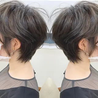 ショート H所属・H (エイチ) 烏丸御池店のヘアスタイル