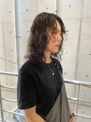 ミディアム カラー パーマ ヘアアレンジ satsuki 暖色・ブラウンカラーのヘアスタイル