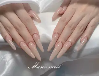ネイル MUSES  NAIL  SALON所属・MUSES ネイルのネイルデザイン