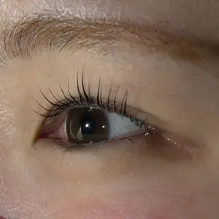 マツエク・マツパ ななみ.⋆𝜗𝜚 艶カラー/まつパのヘアスタイル