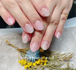 ネイル Nail •Head スパFortunaのネイルデザイン