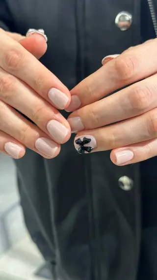 ネイル 🎀韓国レイヤー特化 🎀ベージュ/ミクのヘアスタイル