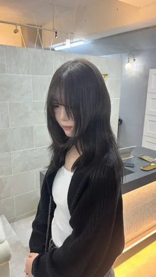 セミロング hair atelier OZ 桑野店所属・佐藤 宰のヘアスタイル