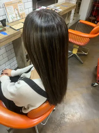 カラー ✂︎GLITTER ✂︎Yuu✂︎のヘアスタイル