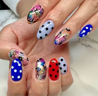 ネイル M.N_ nailのネイルデザイン