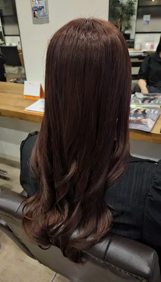 ロング カラー 関口 友菜のヘアスタイル