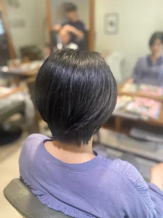 ショート LiC えりのヘアスタイル