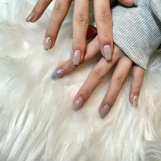 ネイル Aulu'bネイル ボディージュエリーのネイルデザイン