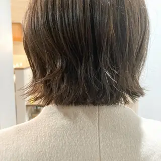 ショート カラー 🟢ウルフ／スパイラ ルパーマ／大西🟢のヘアスタイル