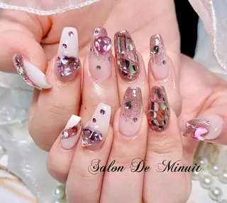 ネイル Momo 🤍のネイルデザイン