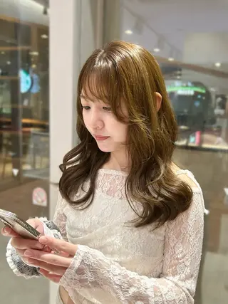 セミロング ミディアムヘア🌙♡ リナのヘアスタイル