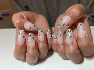 ネイル 髙城 亜紀のネイルデザイン