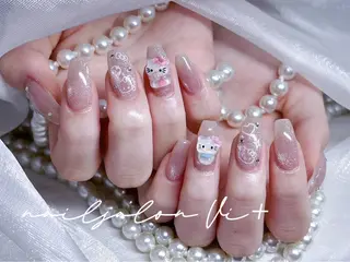 ネイル ✨Nailsalon Vi+✨のネイルデザイン