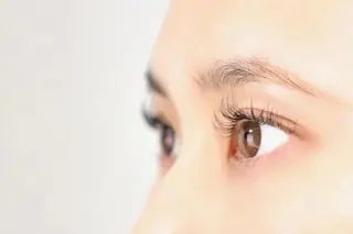 パーマ エスポワールビューティサロン所属・エスポワール ビューティサロンのマツエク・マツパデザイン