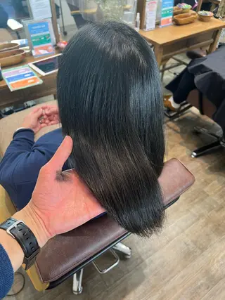 ミディアム カラー ブリーチ/髪質改善/ レイヤー/YUTO‎のヘアスタイル