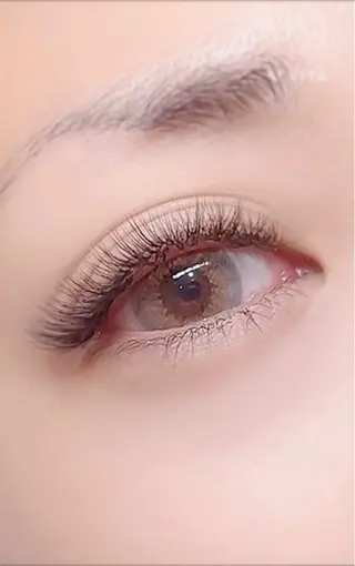 マツエク・マツパ aveuglant所属・aveuglant 加藤久佳のマツエク・マツパデザイン