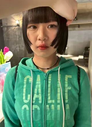 ショート 花木 理乃のヘアスタイル