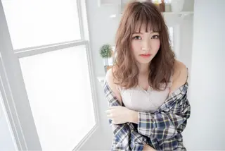 ミディアム AiRU hair MARINAのヘアスタイル