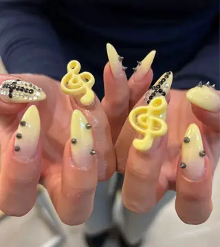 ネイル NiJi Nailsのネイルデザイン