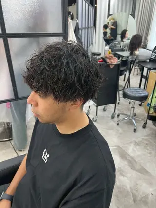 ショート Notoミルクティー グレージュカラーのヘアスタイル