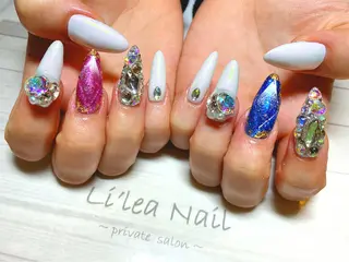 ネイル Li'leaNail AINAのネイルデザイン